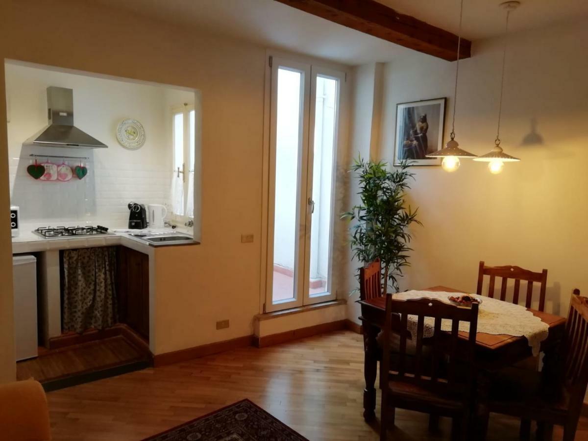 Friends&Family Apartment Firenze Bagian luar foto